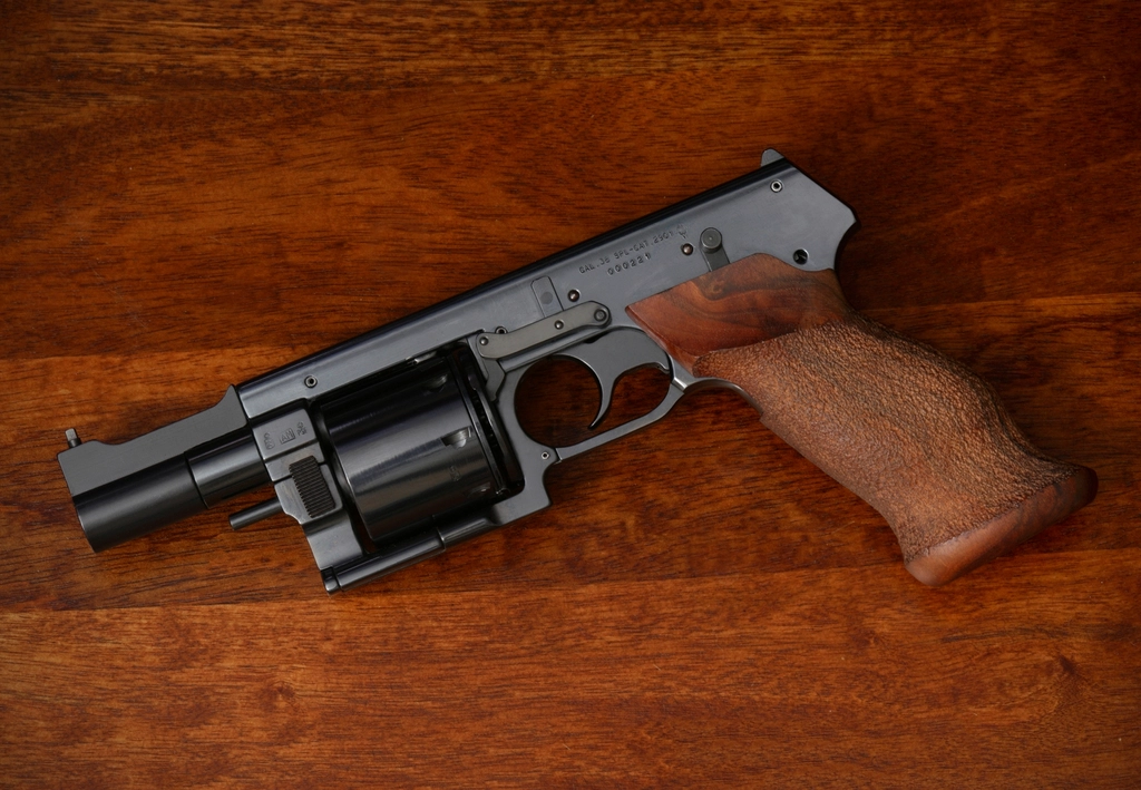 Handgun image