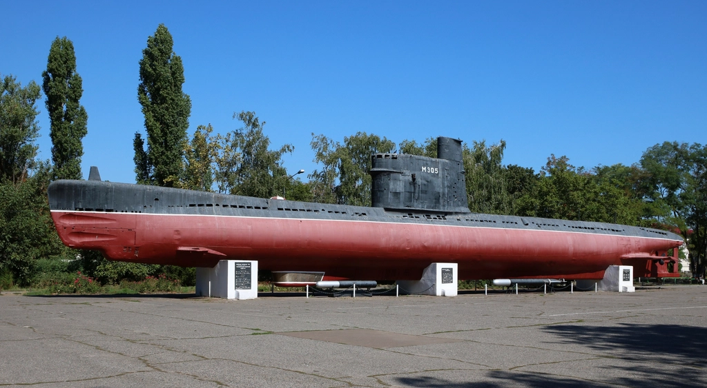 Soviet submarine M-296 Quebec-class as